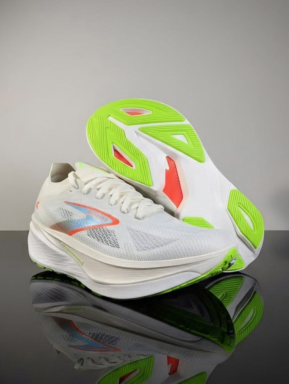 Brooks Hyperion Max 3 Women's Running Shoes Size 10.5 Coconut Pink Green Gecko